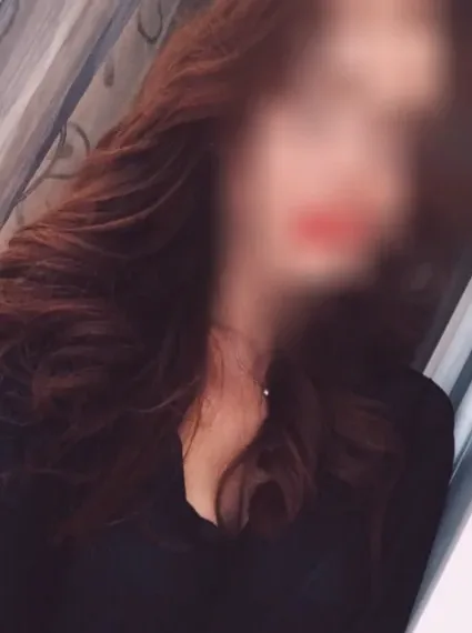 Hannah, 31