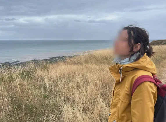 Nicole, 31