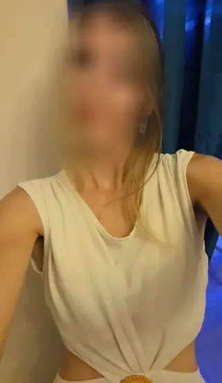 Romy, 39