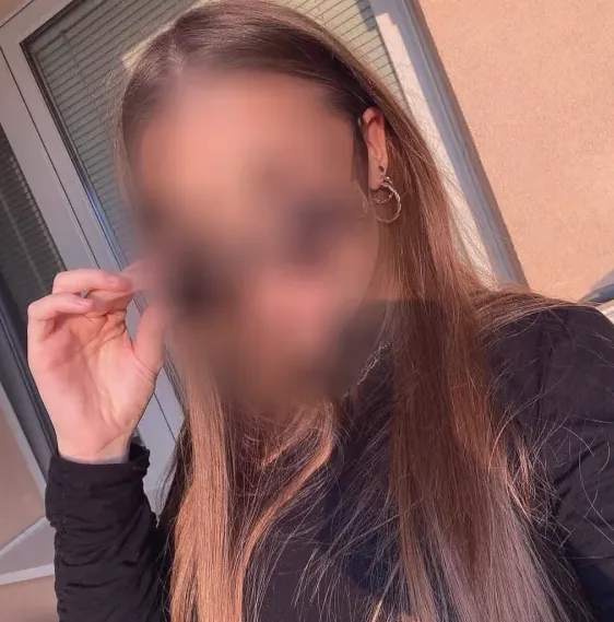 Saskia, 31