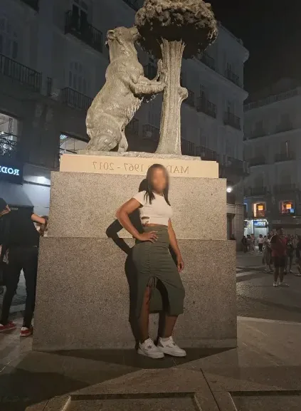 Selin, 34