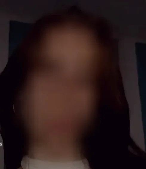 Sina, 20