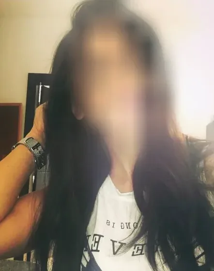 Viktoria, 36